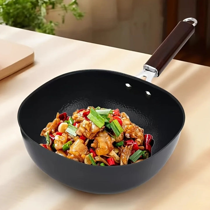 Cookware Refined Iron Square Frying Pan No Coating Flat Bottomed Stir Fry Pot Mini Wood Handle Nonstick Pan Induction Cooker