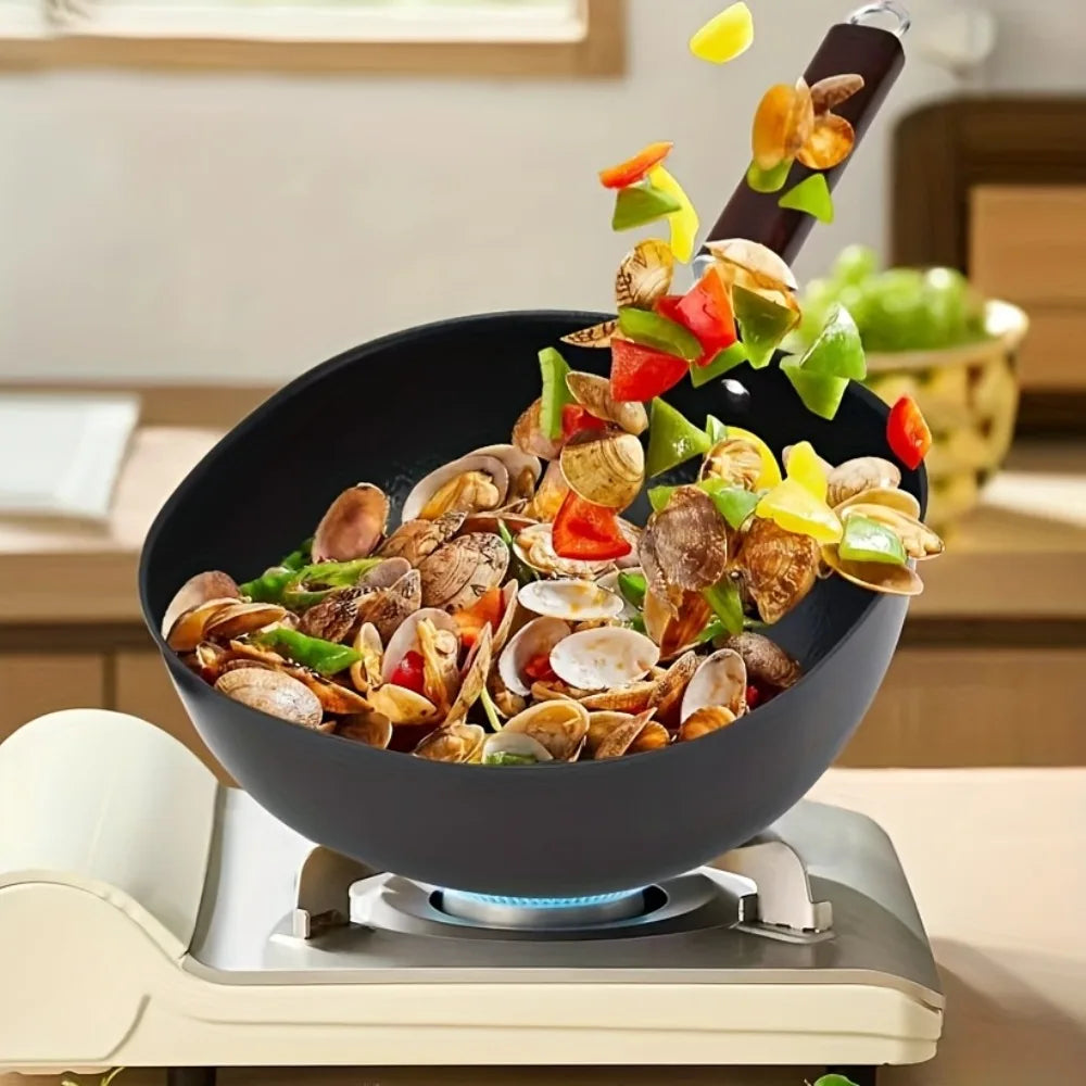 Cookware Refined Iron Square Frying Pan No Coating Flat Bottomed Stir Fry Pot Mini Wood Handle Nonstick Pan Induction Cooker